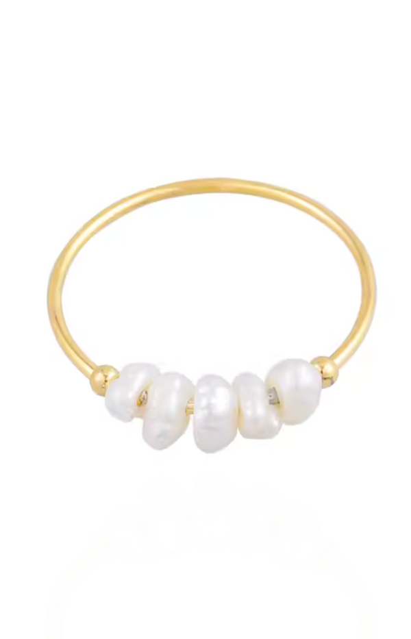 Perlettes Mini Uneven Pearl Pendant Band Ring สีทอง