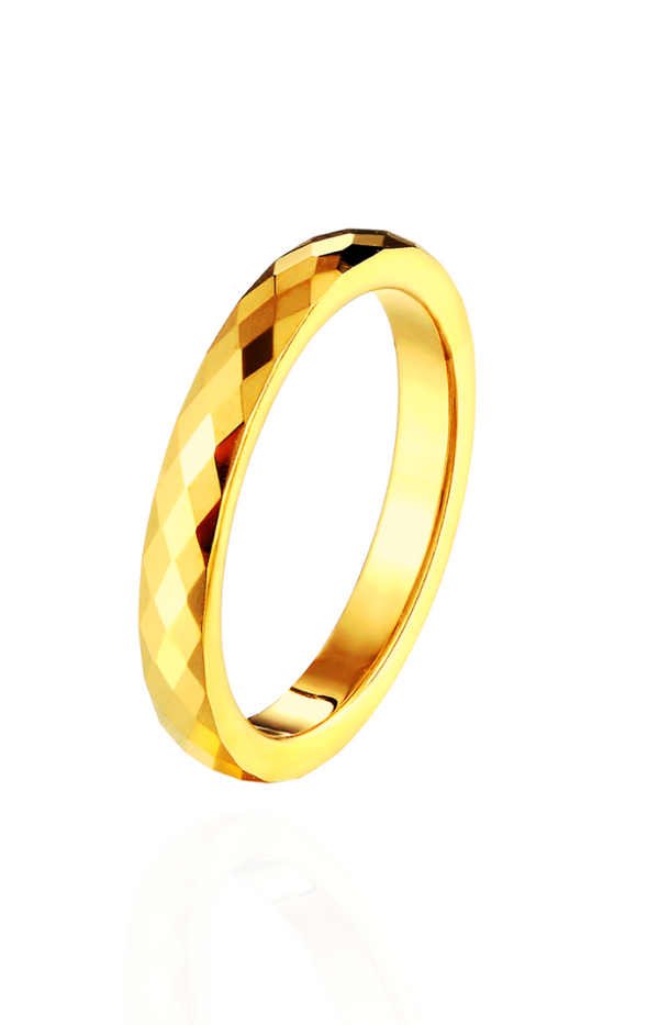 แหวนนิรันดร์สลักชื่อได้ Luxe ตัวเรือนทอง