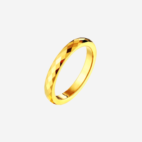 Luxe Band Eternal Ring in Gold