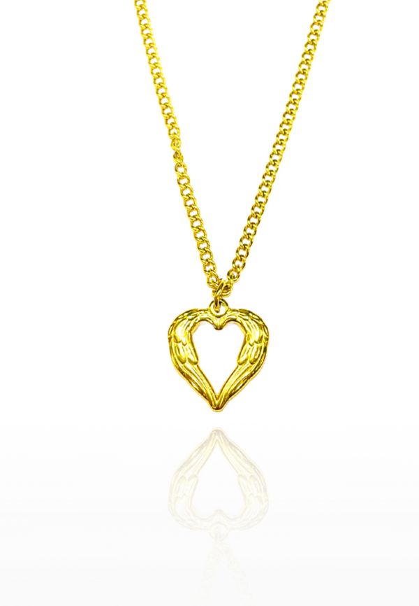 Forever Yours Love Heart Pendant Chain Necklace in Gold