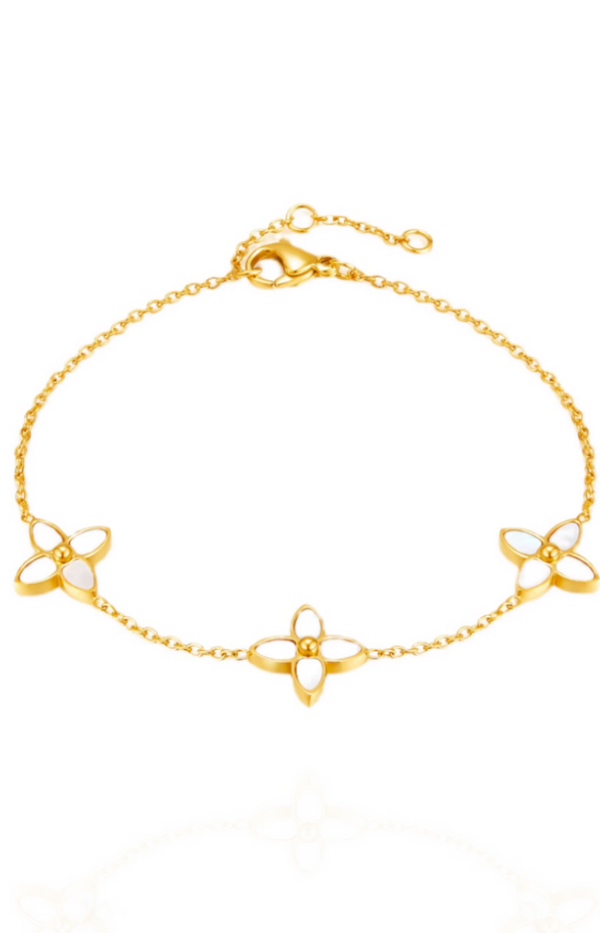 Velle Blossom Flower Mother of Pearl Pendant Chain Bracelet in Gold