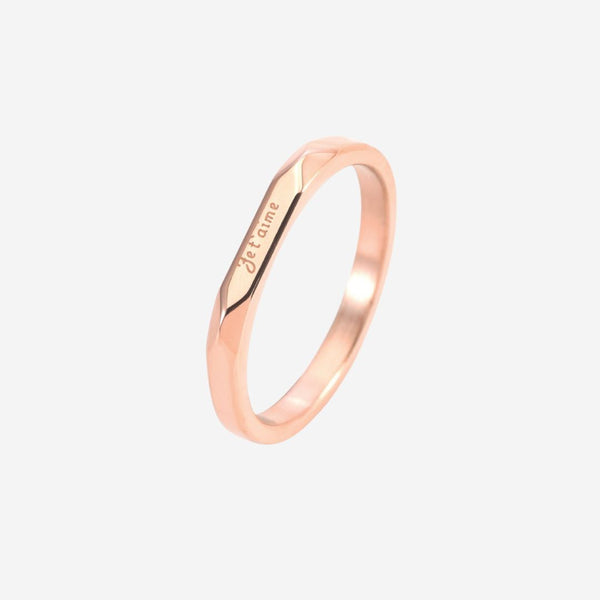 Amee Jet'aime Engraved Ring