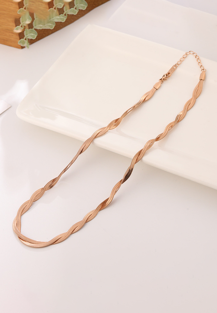 Savannah Herringbone Twist-Chain Link Necklace