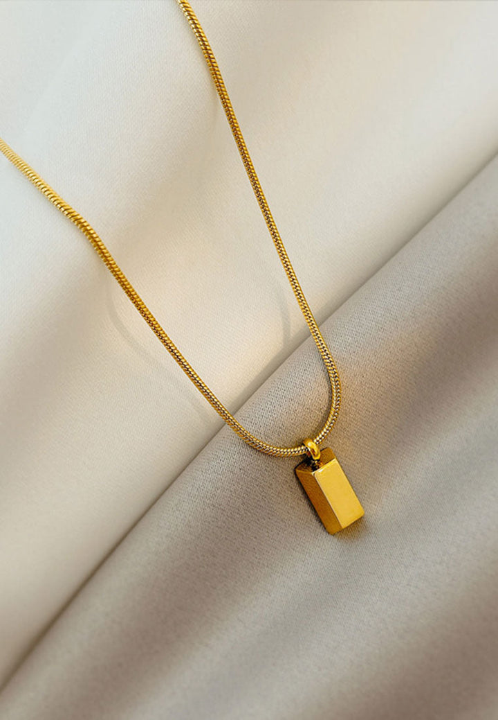 Serendipity Bar Pendant with Engravable Necklace