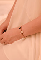 Celovis Christmas Collection - Stellar Snow Crystal Adjustable Slider Clasp Bracelet in Rose Gold