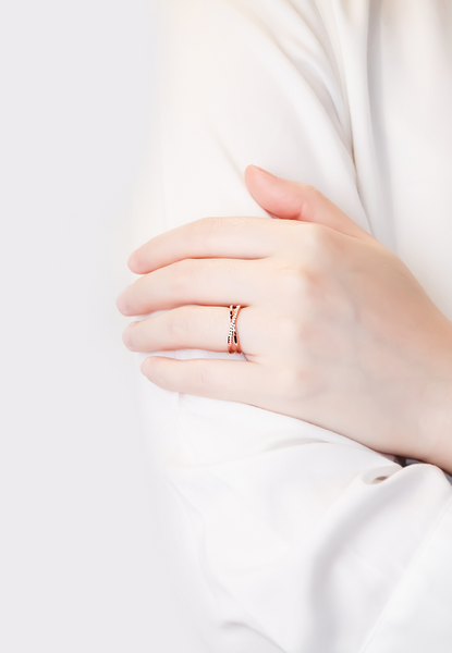 Reva Entwined Cubic Zirconia Ring in Rose Gold