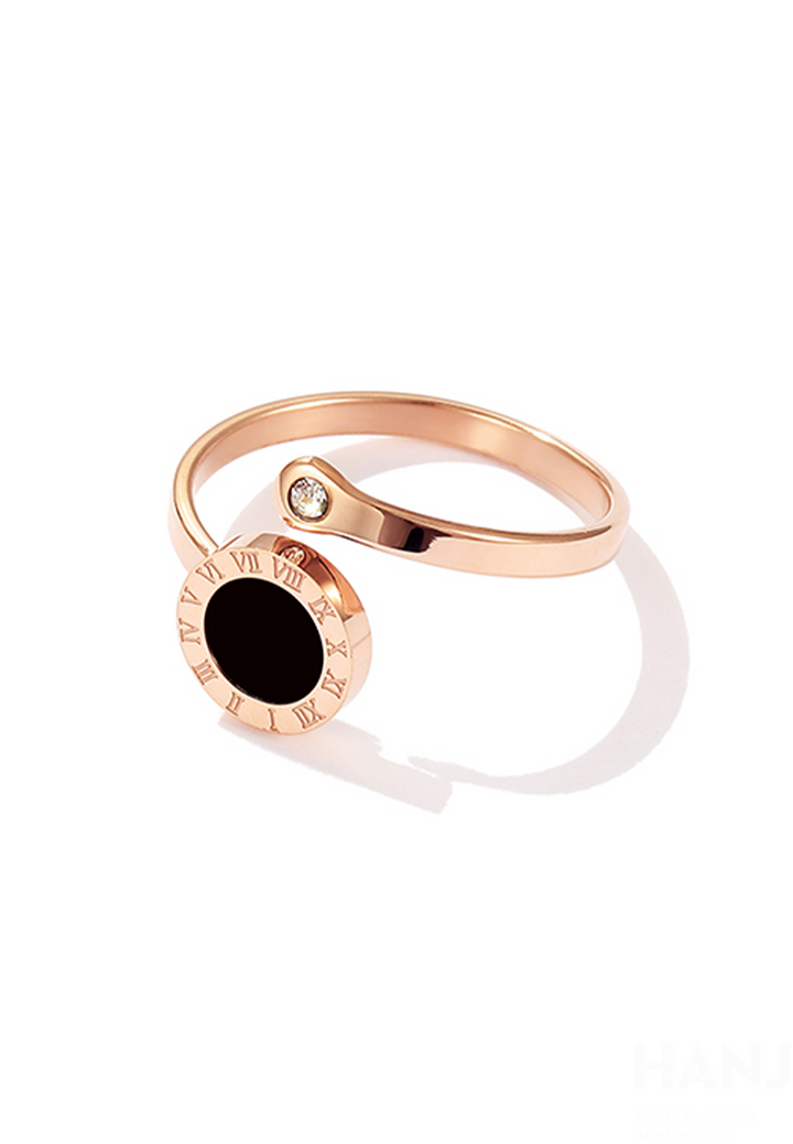 Orla Round Roman Numeral Adjustable Ring in Rose Gold