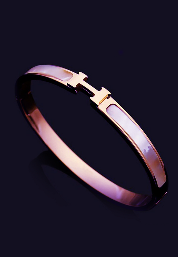 Caterina Mother of Pearl Bangle
