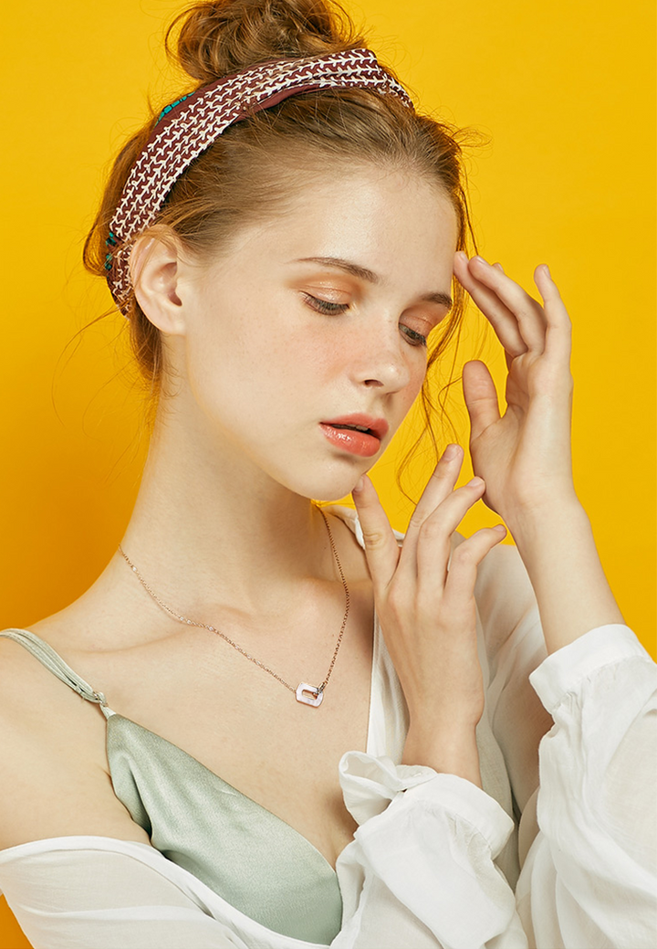 Celovis Jewellery -Isadora Interlocking Necklace